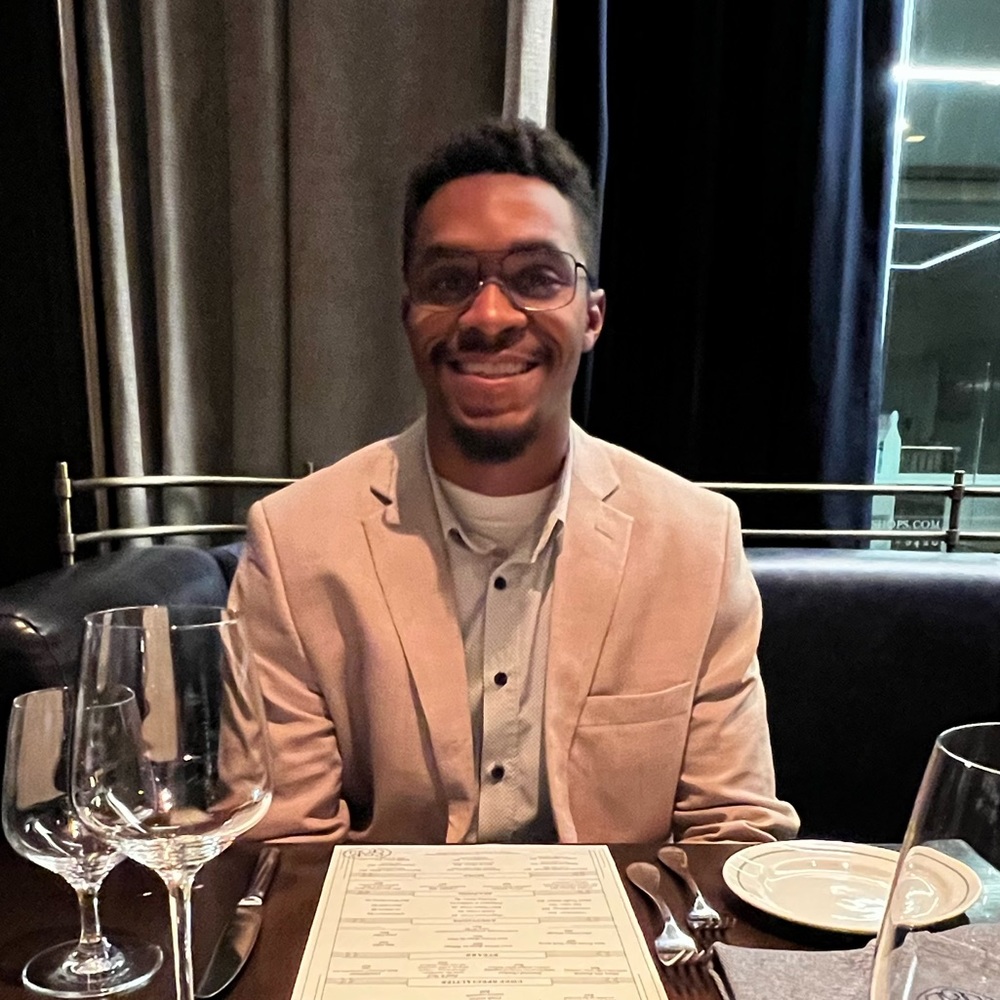 Meet your Posher, Shawn